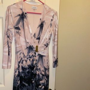 Size 4 Calvin Klein dress. Excellent condition!